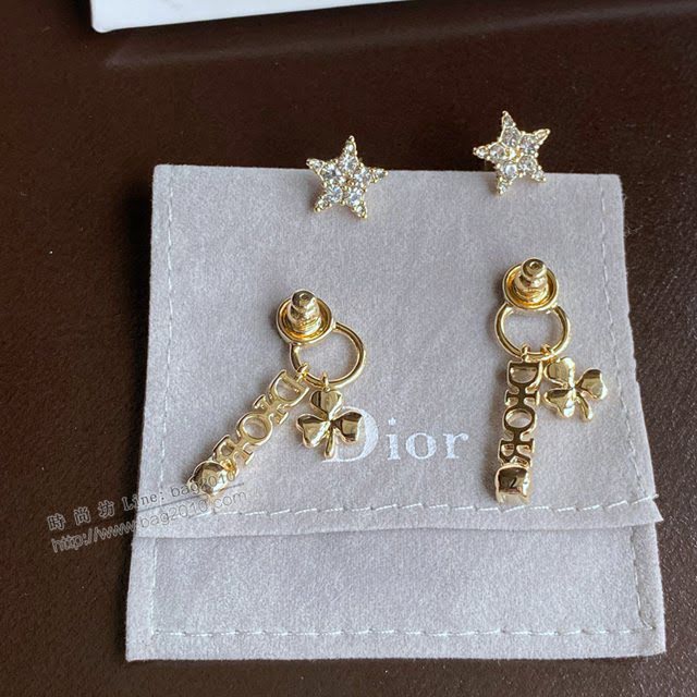 Dior飾品 迪奧經典熱銷款鑲嵌防水鑽字母DI0R款耳圈 耳環  zgd1108